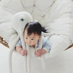 Octopus - Big Albino><noscript><img width=