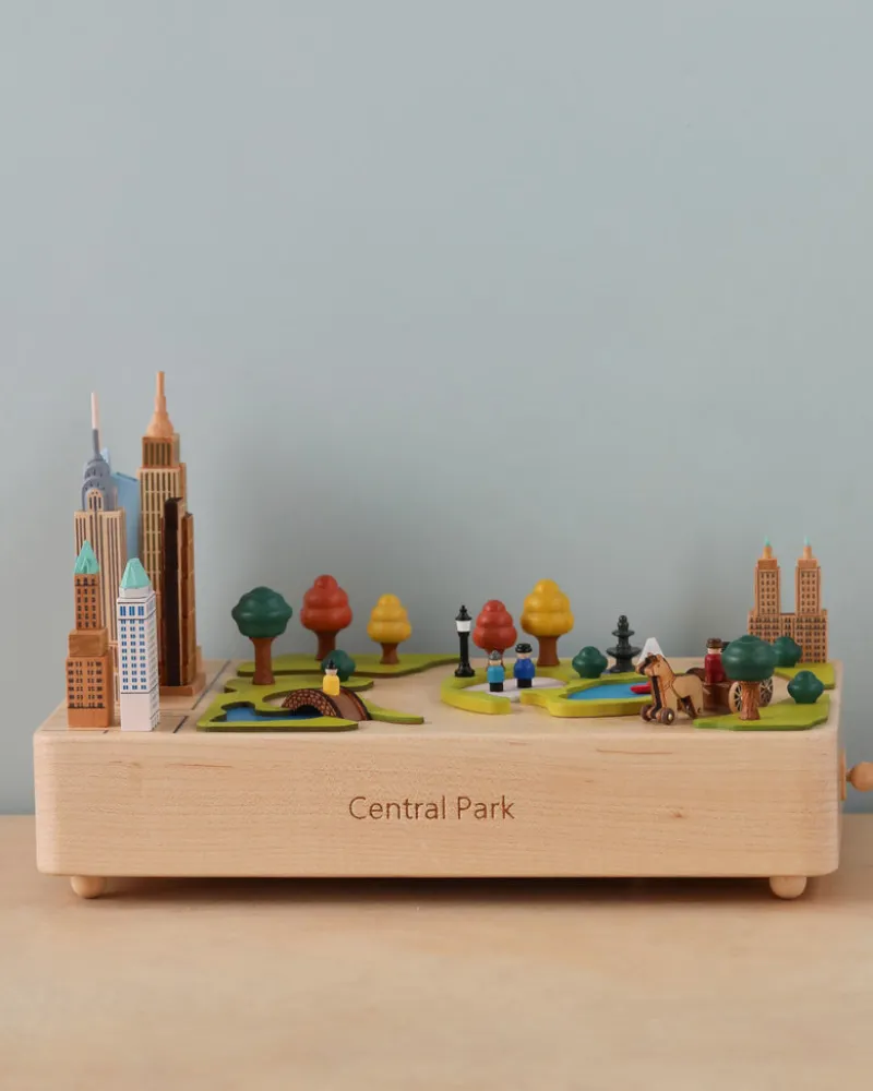 Central Park Wooden Music Box>Wooderful Life New