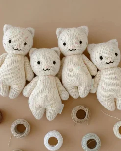 Baby Kitten>Cuddle + Kind Online