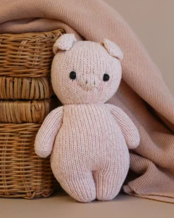 Baby Piglet>Cuddle + Kind Hot