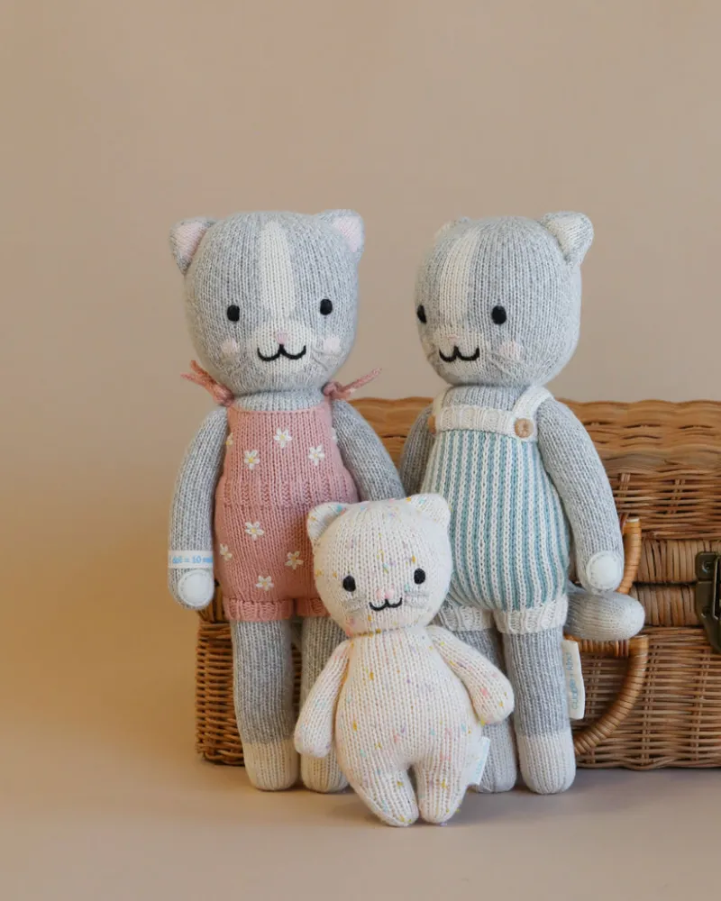 Cat Stuffed Animal>Cuddle + Kind Hot