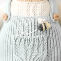 Charlie The Honey Bear><noscript><img width=