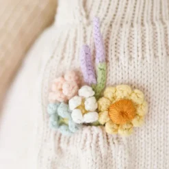 Goldie The Honey Bear>Cuddle + Kind New