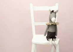 Darwin the Donkey></noscript>Mr Pickles Best