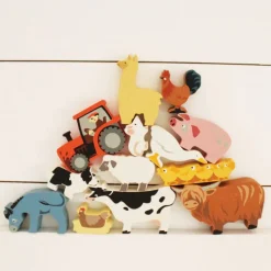 Farmyard Animals Set><noscript><img width=