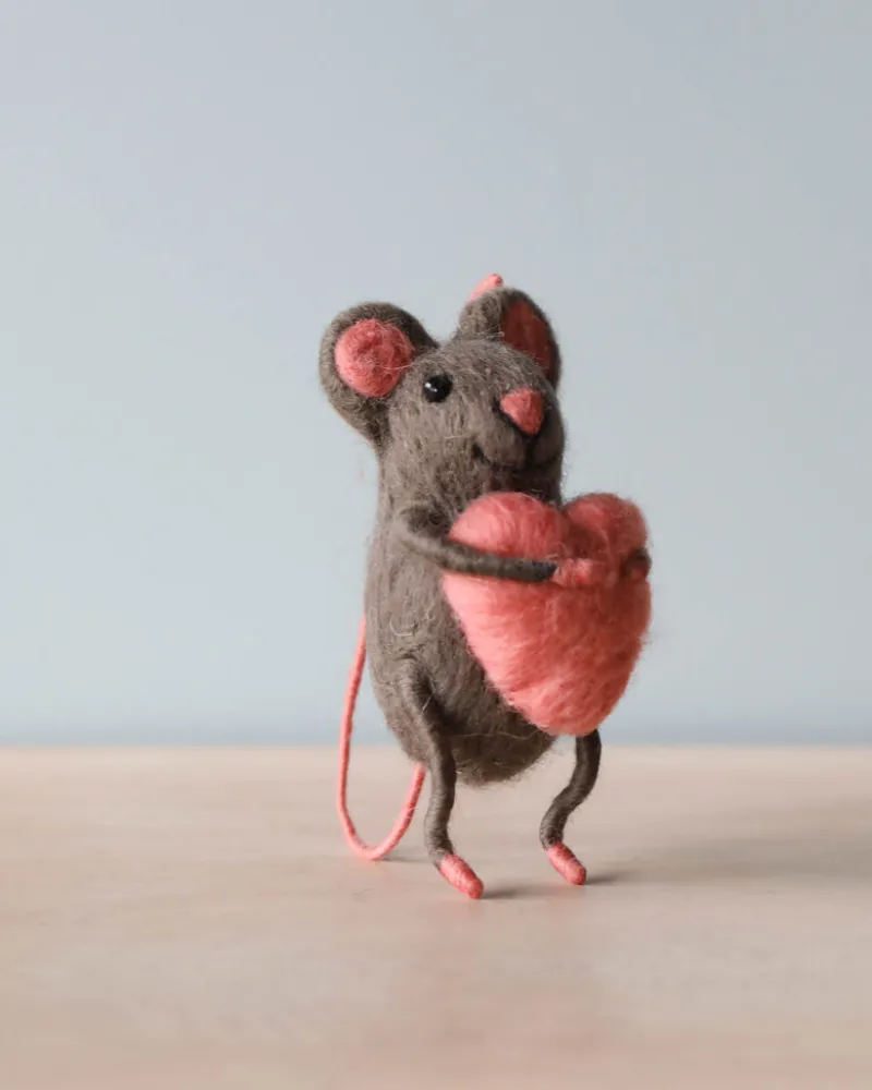 Felt Mouse With Heart>Sew Heart Felt New