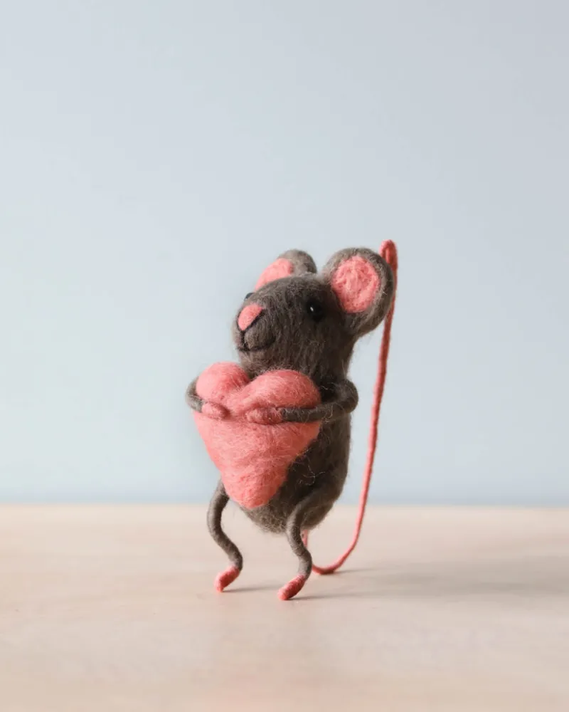 Felt Mouse With Heart>Sew Heart Felt New