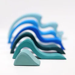 Grimm's Ocean Waves><noscript><img width=