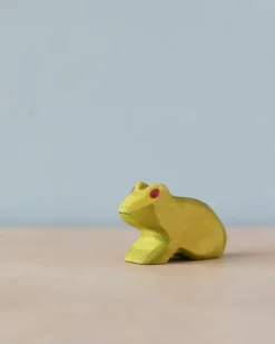 Handmade Frog><noscript><img width=