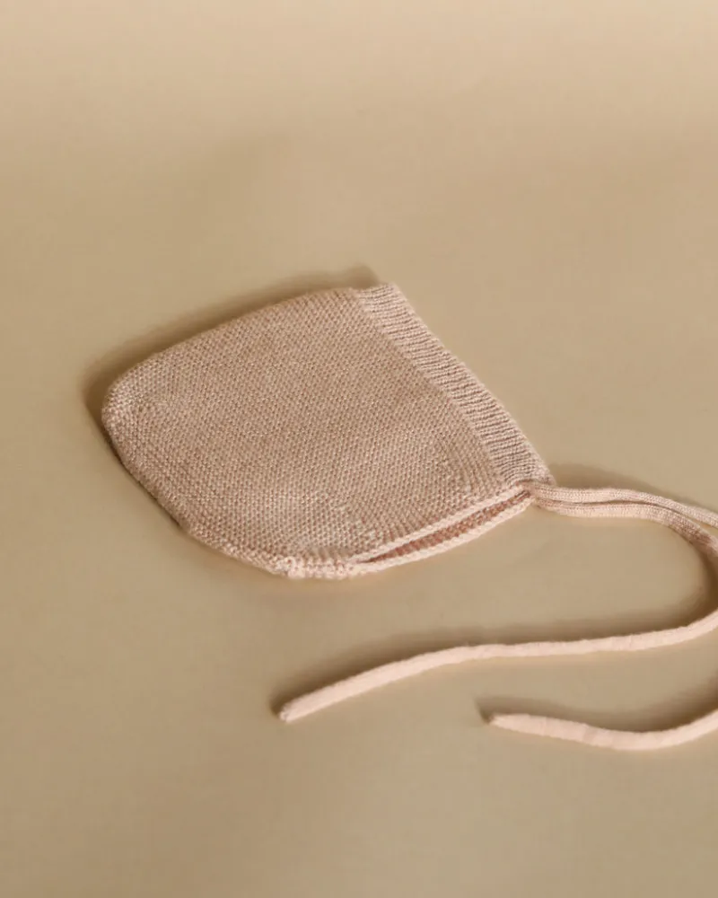 Handmade Merino Wool Newborn Bonnet - Apricot>HVID Clearance