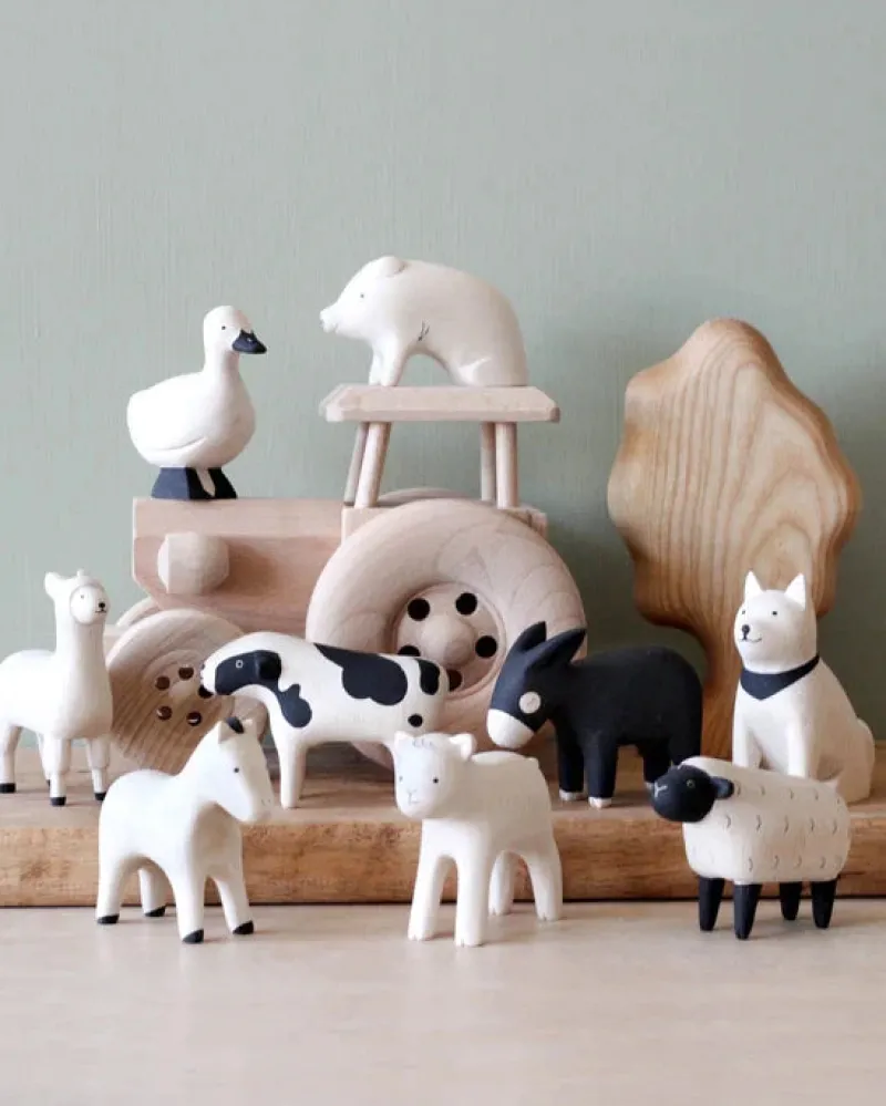 Handmade Tiny Wooden Farm Animals - Akita Dog>T-Lab Best