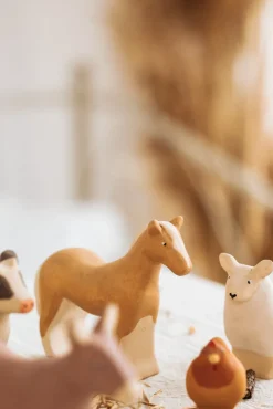 Handmade Wooden Horse></noscript>Meshka And Friends Outlet