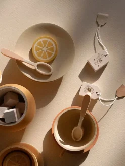 Handmade Wooden Tea Set - Flower></noscript>SABO concept Fashion