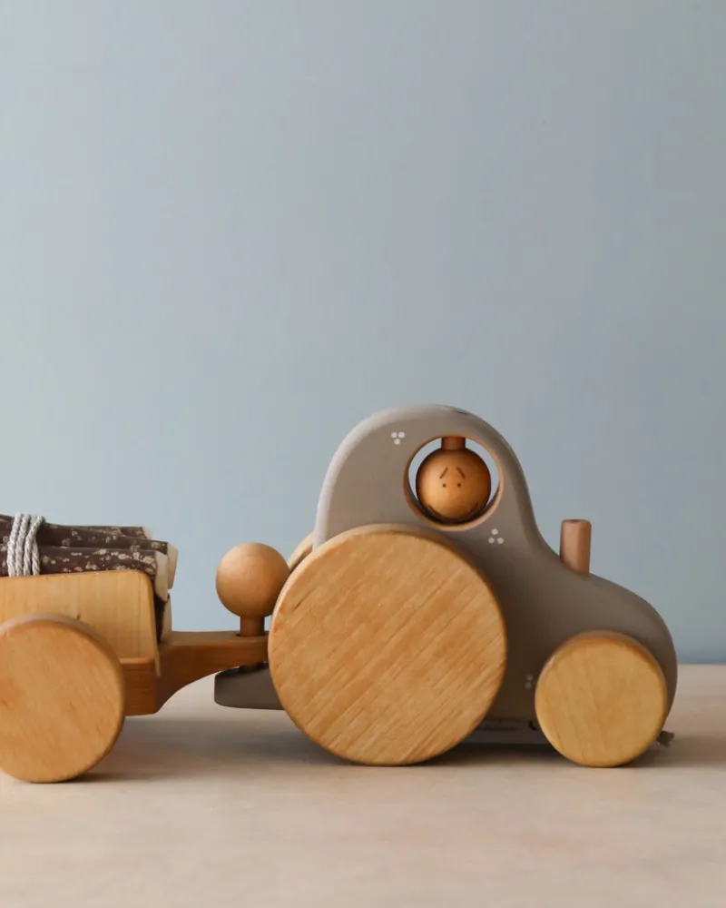 Handmade Wooden Tractor>Friendly toys Outlet