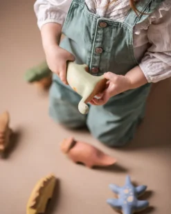 Handmade Wooden T-rex Dinosaur></noscript>Meshka And Friends Discount