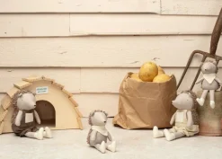 Heather The Hedgehog></noscript>Mr Pickles Clearance