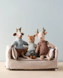 Deer><noscript><img width=