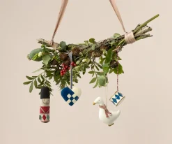 Guard Ornament - Red><noscript><img width=