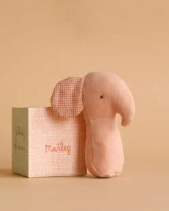 Lullaby Friend Rattles, Elephant - Rose>Maileg Hot
