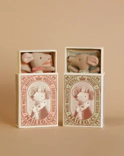 Sleepy Wakey Baby Mouse In Box>Maileg Sale