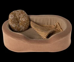 Small Cozy Bed - Brown></noscript>Maileg Hot