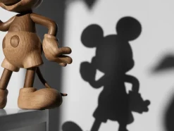 Mickey Mouse, Oak></noscript>Boyhood Best
