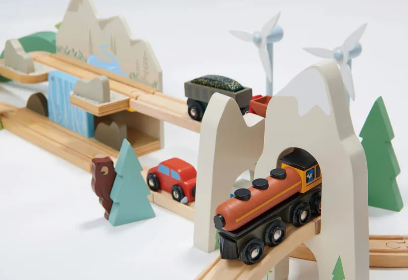 Mountain View Train set>Tender Leaf Toys Online