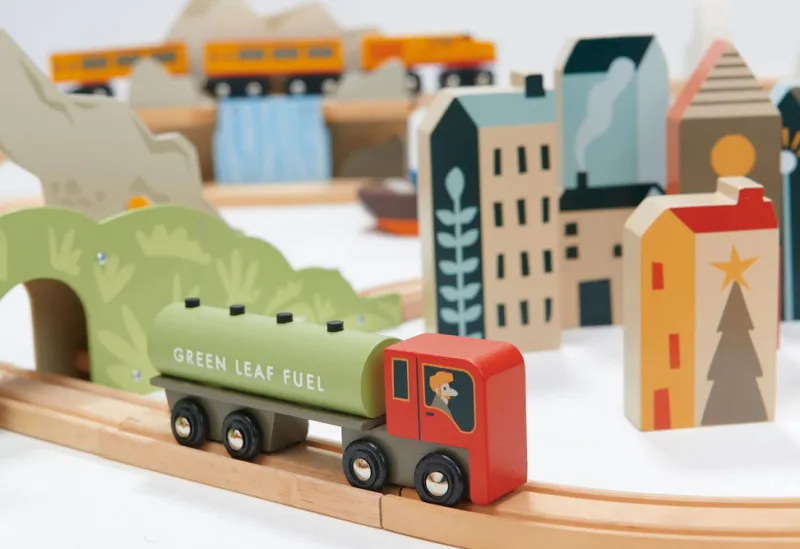Mountain View Train set>Tender Leaf Toys Online