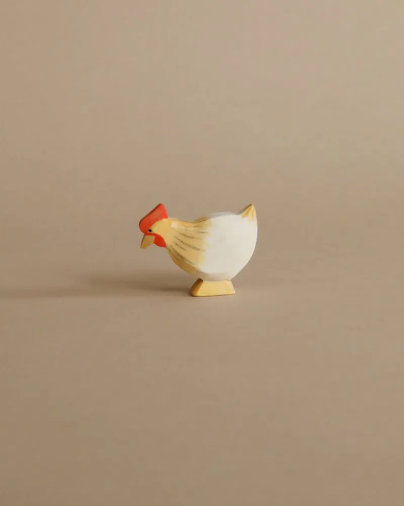 Hen Standing - Ochre>Ostheimer Discount