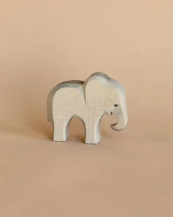 Small Elephant - Eating>Ostheimer Clearance