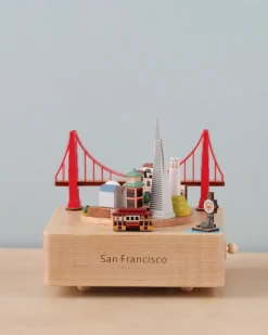 San Francisco Wooden Music Box>Wooderful Life New