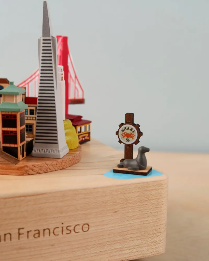 San Francisco Wooden Music Box>Wooderful Life New