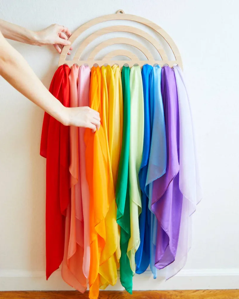Sarah's Silk Large Playsilk Display - Rainbow>Sarah’s Silks Best