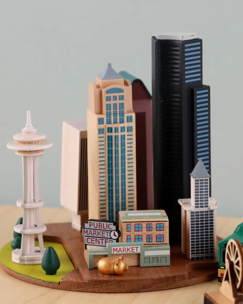 Seattle Wooden Music Box>Wooderful Life New