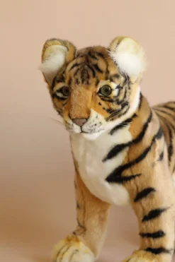 Tiger Cub - Standing>Hansa Clearance