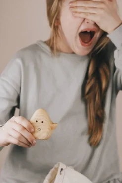 Wooden Ghost Emotions><noscript><img width=