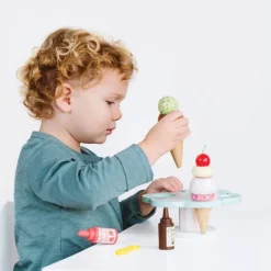 Wooden Ice Cream Stand & Toppings><noscript><img width=