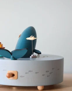 Wooden Whale Music Box><noscript><img width=